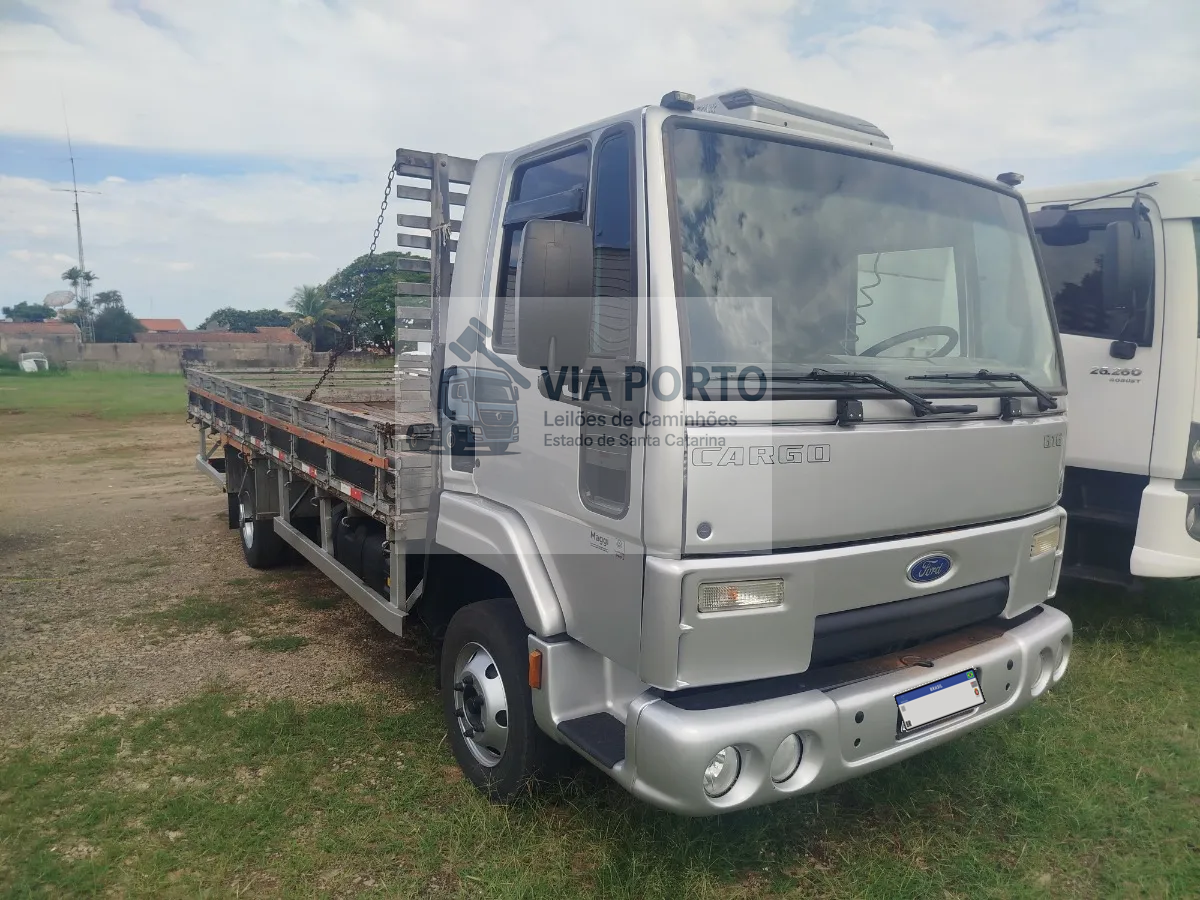 Ford Cargo 816 S 13/13