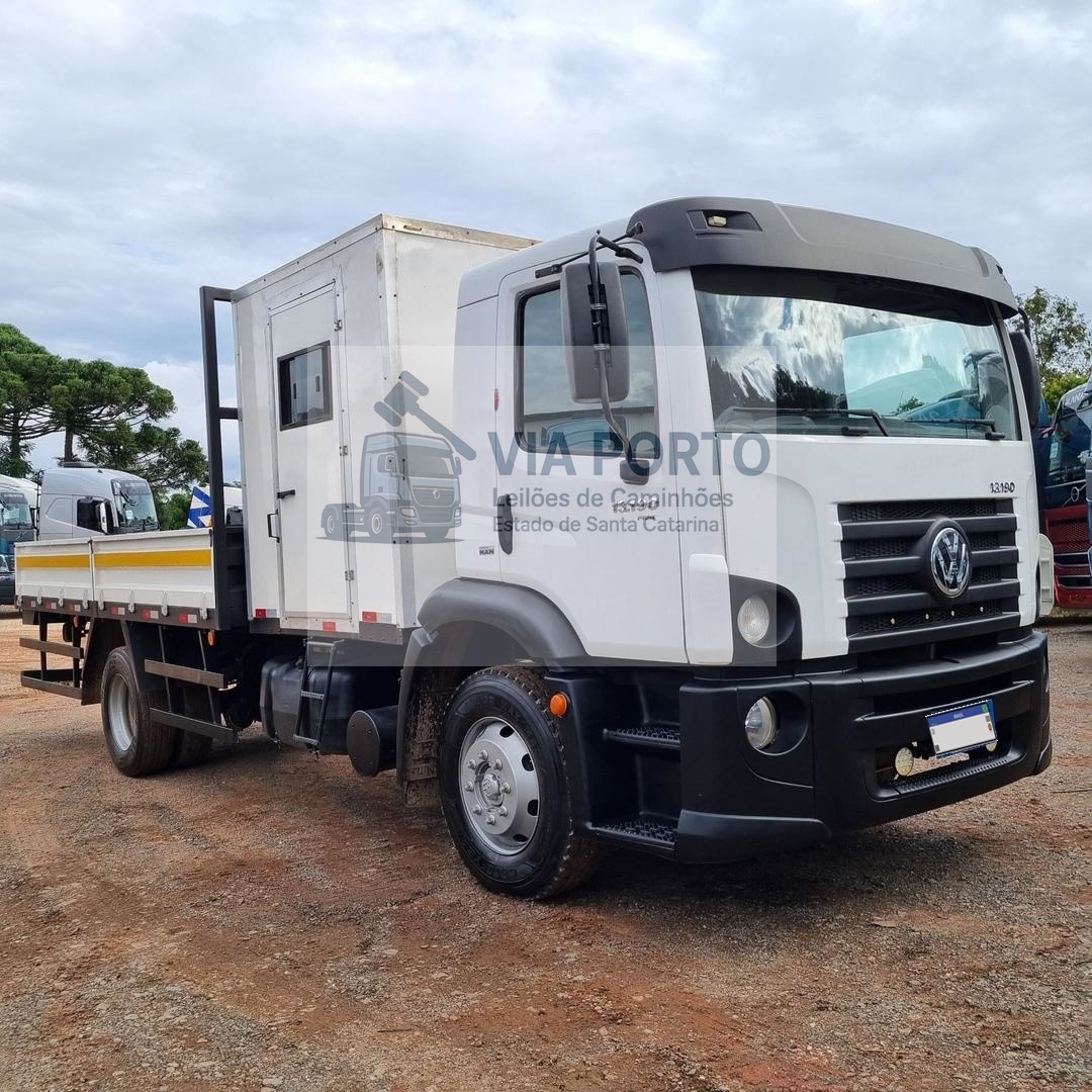 Volkswagen Constellation 13.190 CRM 4x2 19/19