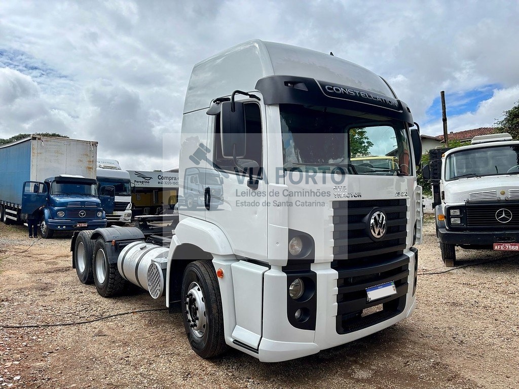 Volkswagen Constellation 25.370 4x2 10/10